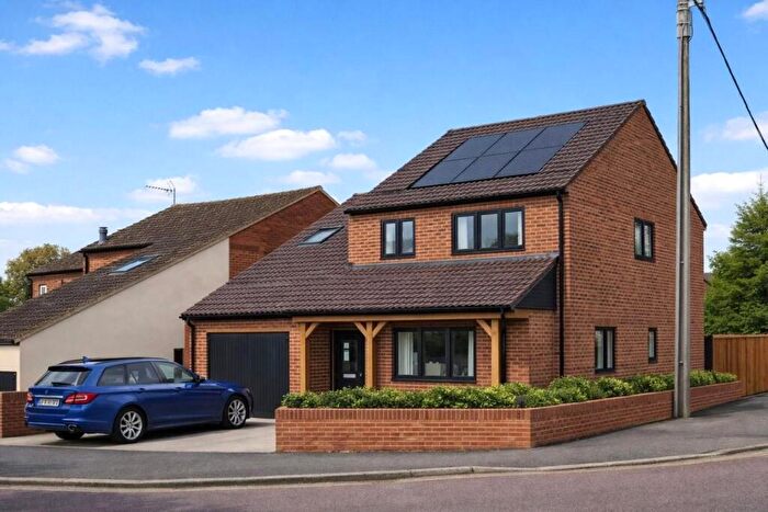 4 Bedroom Detached House For Sale In Shepherds Mead, Dilton Marsh, BA13