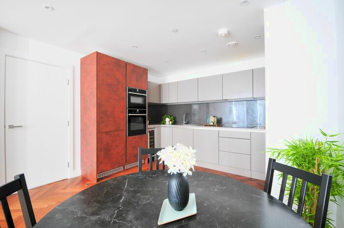2 Bedroom Flat For Sale In Owen Street, Manchester, M15