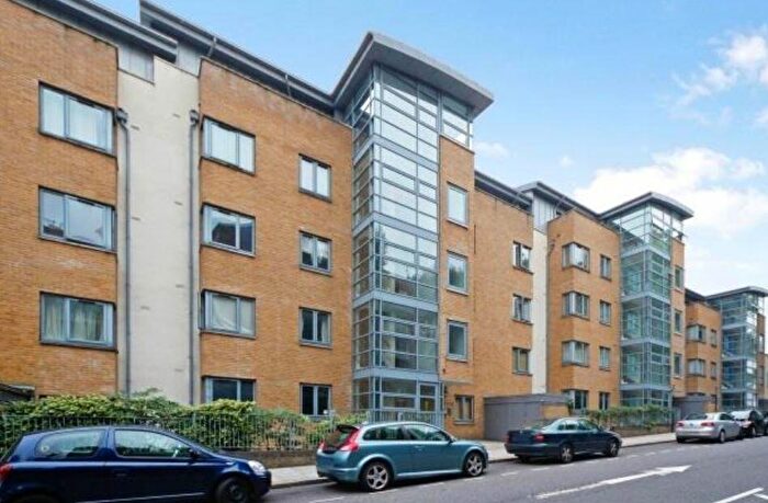 2 Bedroom Flat To Rent In Circa Apartments Regents Park Road Primrose Hill, NW1