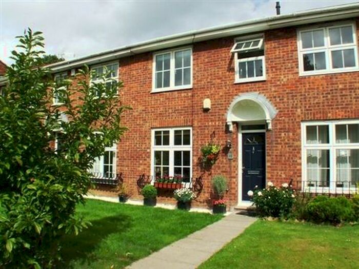 3 Bedroom Terraced House To Rent In Spencers Lane, Cookham, Maidenhead, SL6