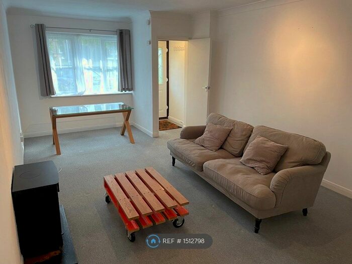1 Bedroom Flat To Rent In Mulgrave Road, Belmont, Sutton, SM2