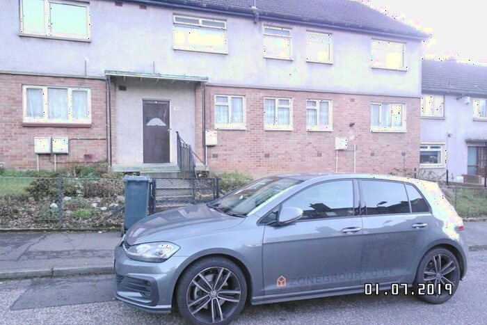 3 Bedroom Flat To Rent In , Alan Breck Gardens, Edinburgh, EH4