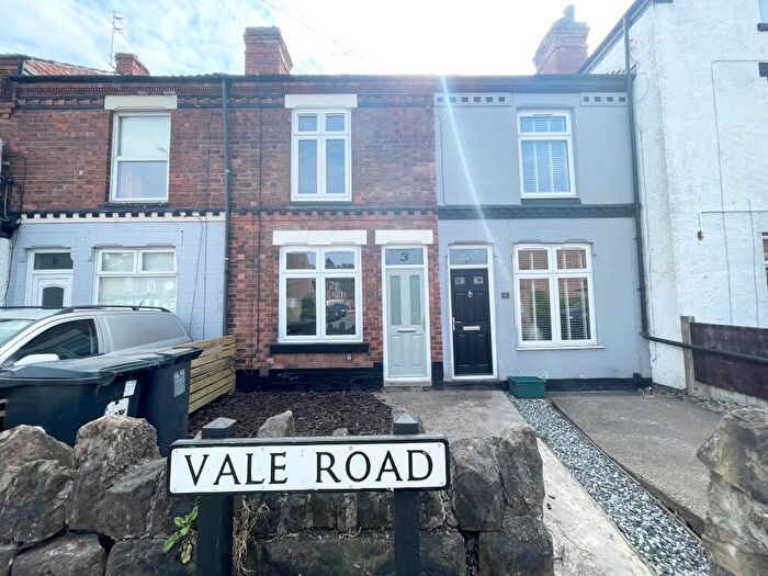 3 Bedroom House To Rent In Vale Road, NG4