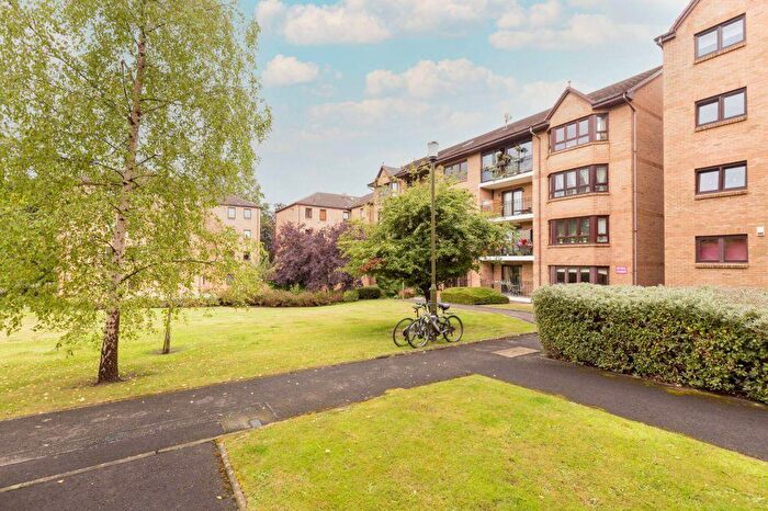 3 Bedroom Flat To Rent In , Craigend Park, Edinburgh, EH16