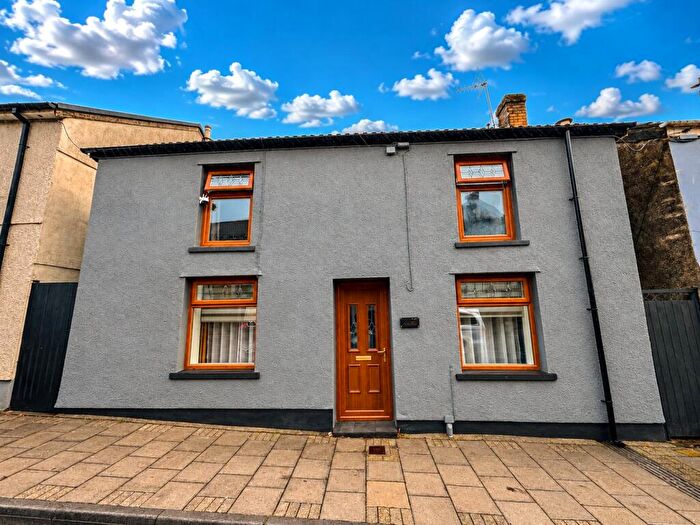 3 Bedroom Detached House For Sale In Arthur Street, Williamstown, Tonypandy, Rhondda Cynon Taff, CF40