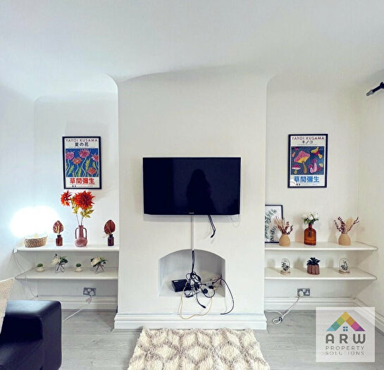 5 Bedroom Terraced House To Rent In Egerton Road, Liverpool, Merseyside, L15