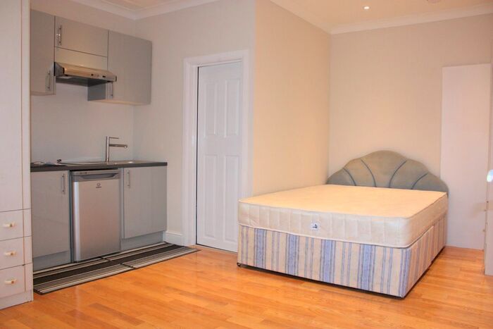 Studio To Rent In Lampton Road, Hounslow, TW3
