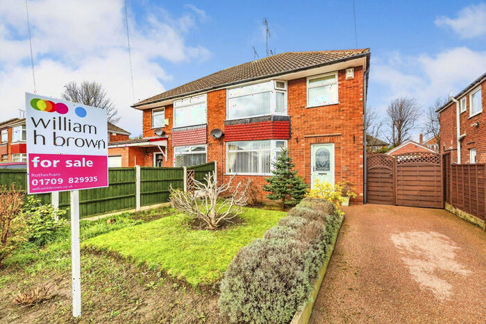 3 Bedroom Semi-Detached House For Sale In Crownhill Road, Brinsworth, Rotherham, S60