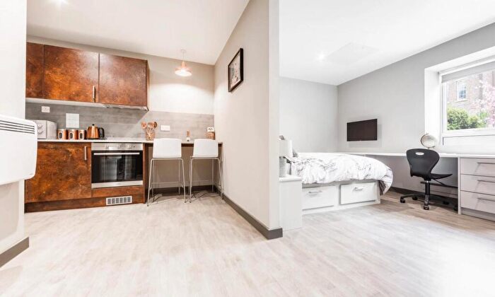 1 Bedroom House To Rent In Monument House, Newcastle Upon Tyne, NE1