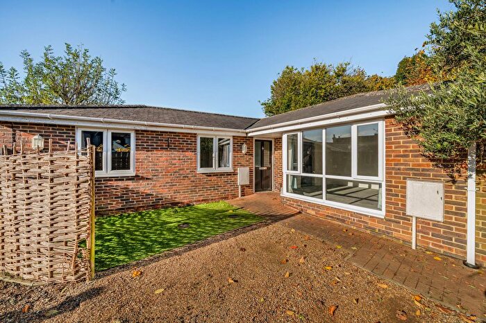 2 Bedroom Detached Bungalow To Rent In Taylor Street, Tunbridge Wells, TN4