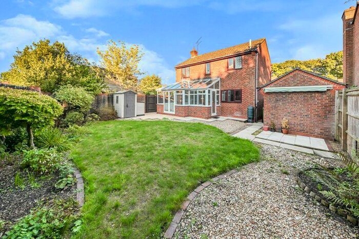 3 Bedroom Detached House To Rent In Little Corner, Waterlooville, PO7