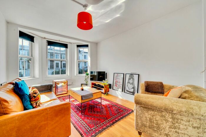 2 Bedroom Flat To Rent In Queens Crescent, London, NW5