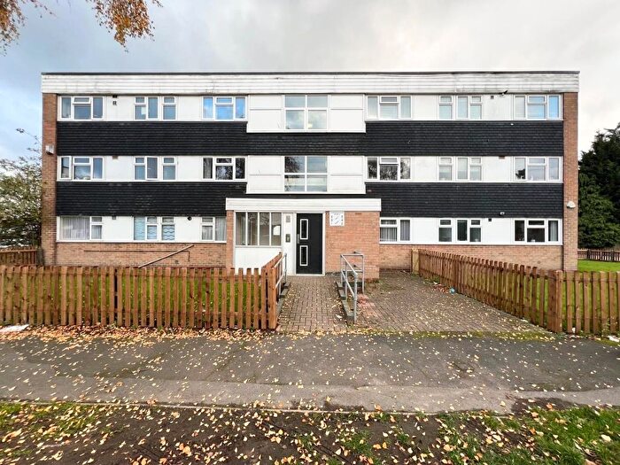 2 Bedroom Flat For Sale In Lowerstack Croft, Chelmsley Wood, B37