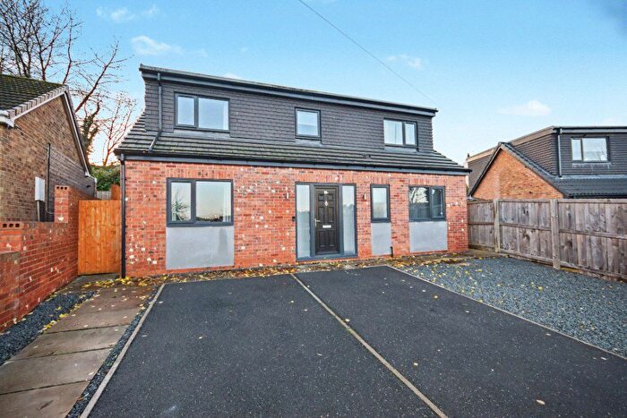 3 Bedroom Detached House For Sale In Cherry Tree Crescent, Walton, Wakefield, West Yorkshire, WF2