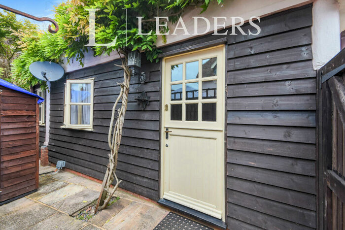 Detached House To Rent In Chapel Hill, Stansted Mountfitchet, CM24