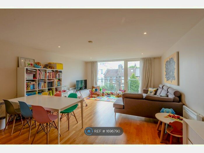 2 Bedroom Flat To Rent In Drayton Park, London, N5