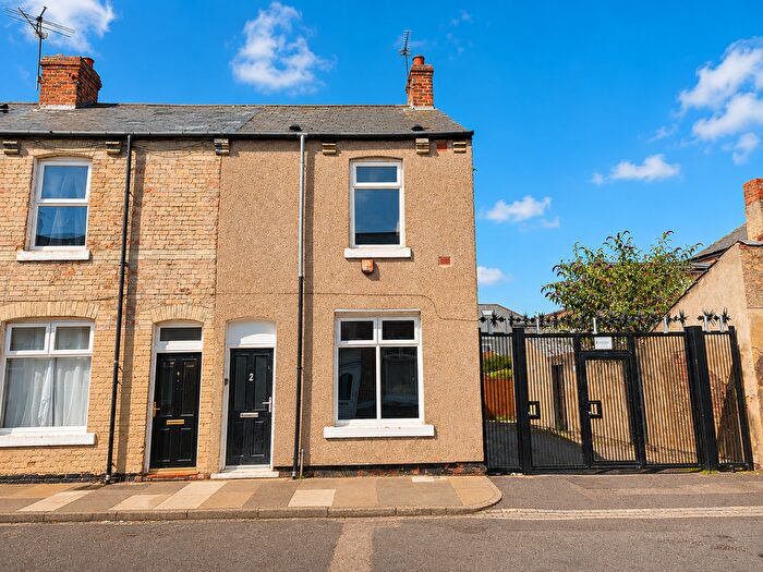 2 Bedroom End Terrace House To Rent In Stephen Street, Hartlepool, Teesside, TS26
