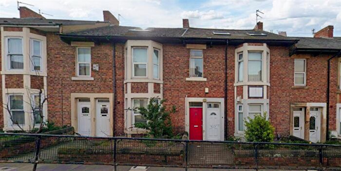 5 Bedroom Maisonette For Sale In **Hmo Investment** Warwick Street, Heaton, NE6