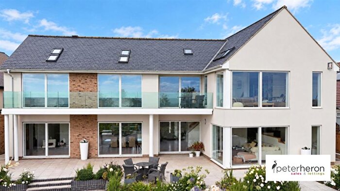 3 Bedroom Detached House For Sale In Nicholas Avenue, Whitburn, Sunderland, SR6