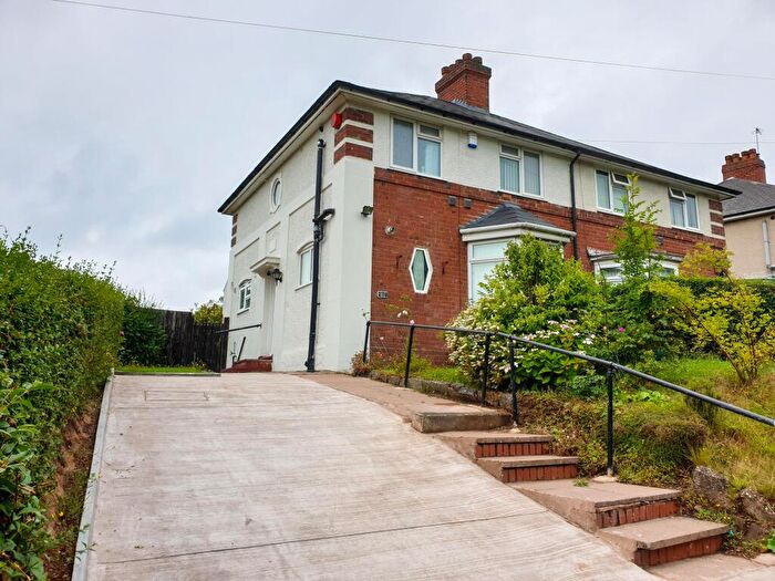 3 Bedroom Semi-Detached House To Rent In West Boulevard, Quinton, Birmingham, B32