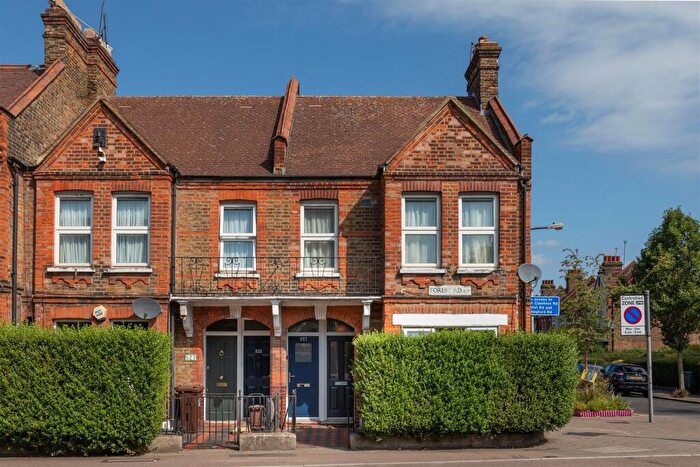 2 Bedroom Flat For Sale In Forest Road, Walthamstow, E17