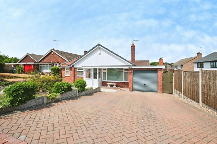 3 Bedroom Detached Bungalow For Sale In Elm Drive, Birmingham, B43