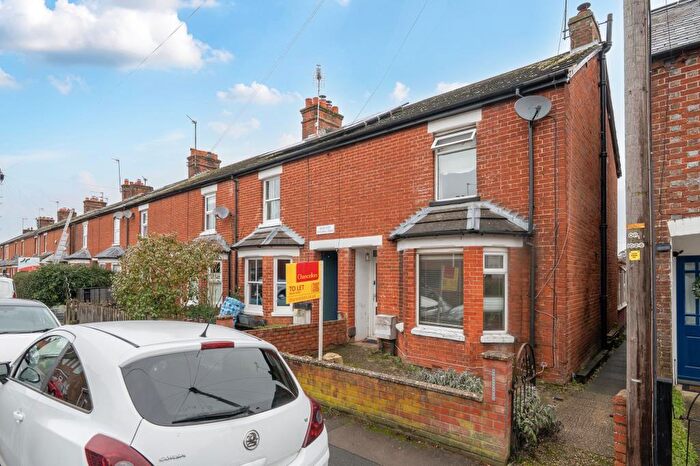 2 Bedroom End Of Terrace House To Rent In Newbury, Berkshire, RG14