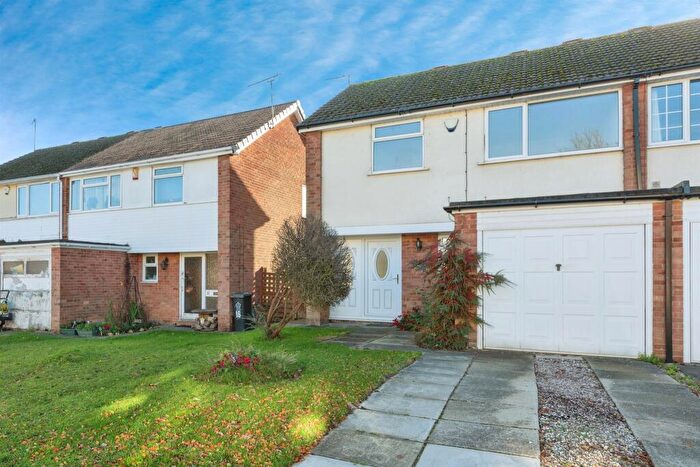 3 Bedroom Semi Detached House For Sale In Whitley Close, Leicester, LE3