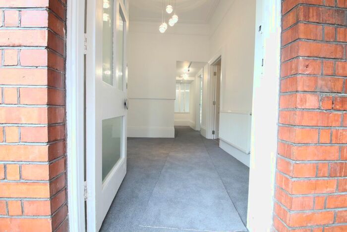 3 Bedroom Flat To Rent In Coolhurst Road, London, N8