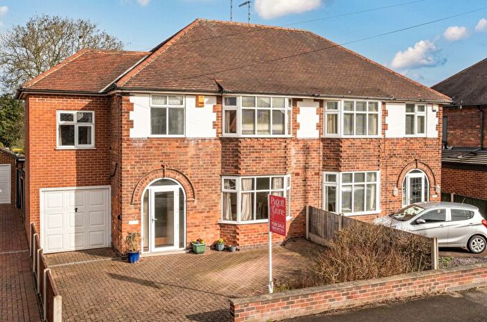 4 Bedroom Semi Detached House For Sale In Goodwood Road, Wollaton, Nottinghamshire, NG8