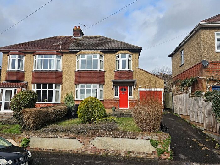3 Bedroom Semi Detached House For Sale In Beatrice Road, Salisbury, Wiltshire, SP1