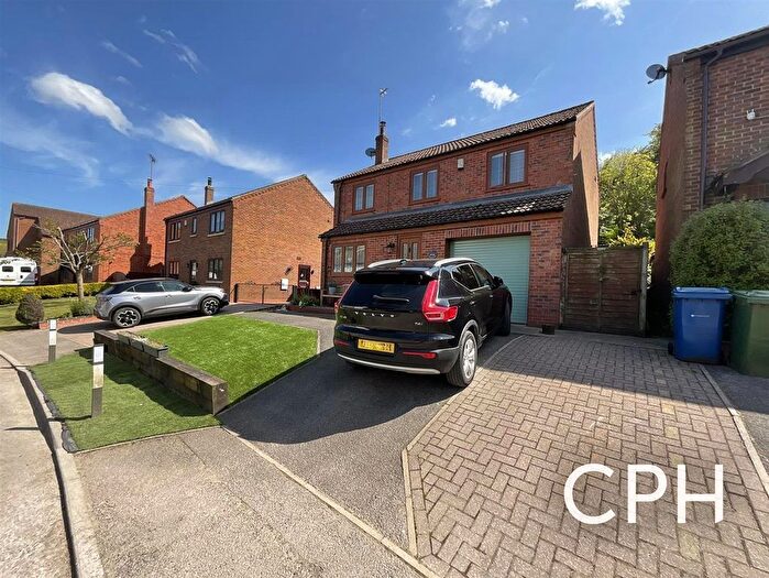 4 Bedroom Detached House For Sale In Sledmere Road, Langtoft, Driffield, YO25
