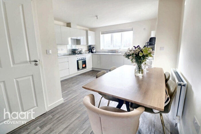 3 Bedroom End Of Terrace House For Sale In Hall Green Drive, Coventry, CV7