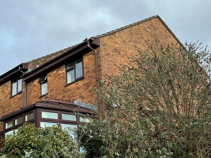 1 Bedroom Property To Rent In Bryn Gorwel, Carmarthen, Carmarthenshire, SA31