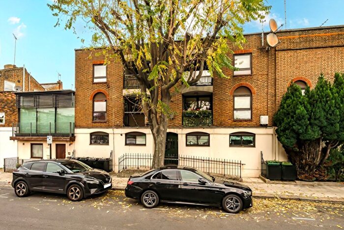 1 Bedroom Flat For Sale In Castle Road, Camden Town, NW1