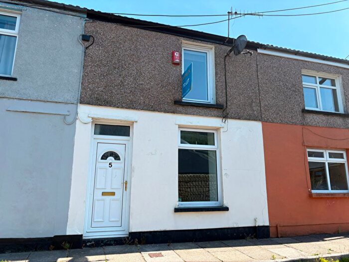 2 Bedroom Terraced House To Rent In Hopkin Street, Treherbert, CF42