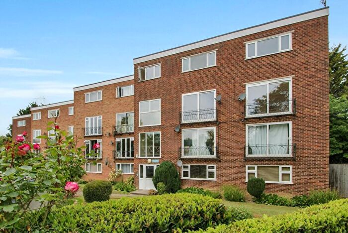 2 Bedroom Apartment To Rent In Stortford Hall Park, Bishop's Stortford, CM23