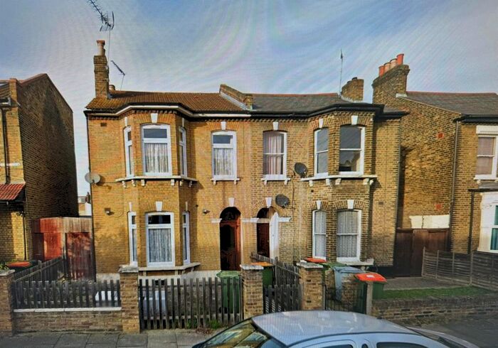 2 Bedroom Property To Rent In Clova Road, London, E7