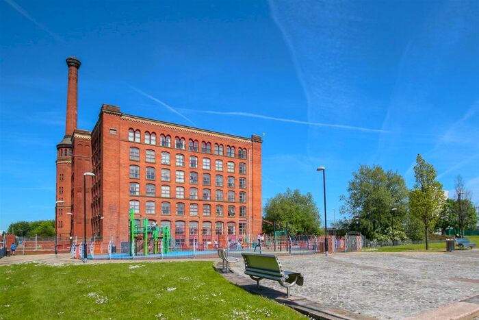 1 Bedroom Apartment To Rent In Victoria Mill, Lower Vickers Street, Manchester, M40