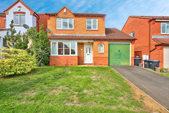 3 Bedroom Detached House For Sale In High Greeve, Wootton, Northampton, Northamptonshire, NN4