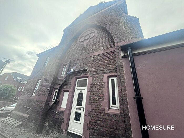 3 Bedroom Apartment To Rent In Gladstone Road, Seaforth, L21