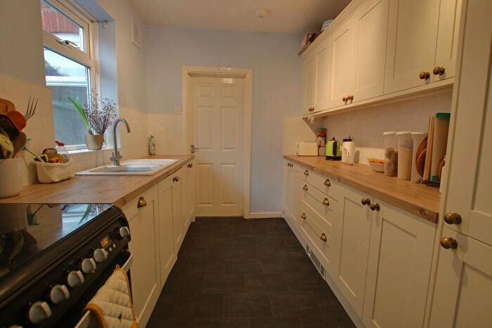 3 Bedroom Semi-Detached House For Sale In St Denys, Southampton, SO17