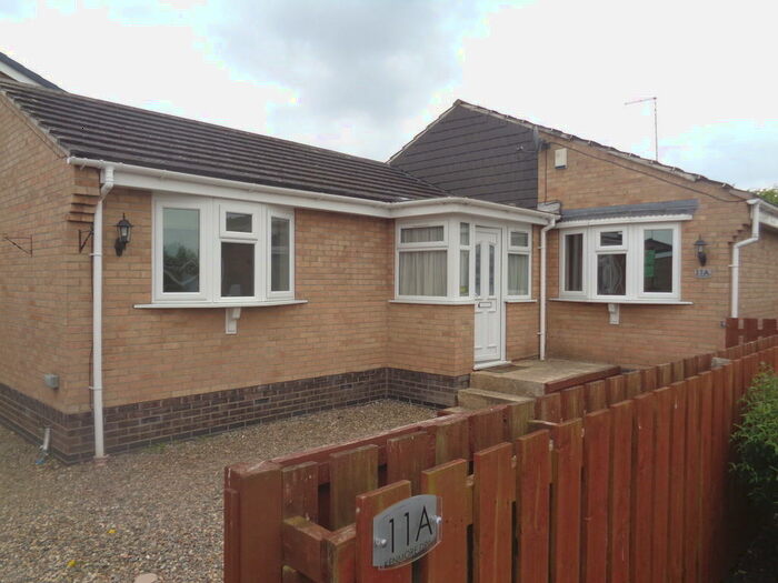 4 Bedroom Detached Bungalow To Rent In A Kenmore Drive, HU6