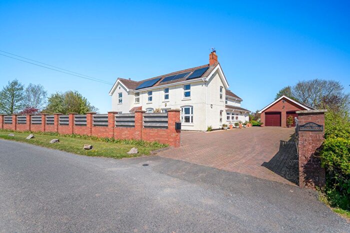 5 Bedroom Country House For Sale In Heightington, Bewdley, DY12