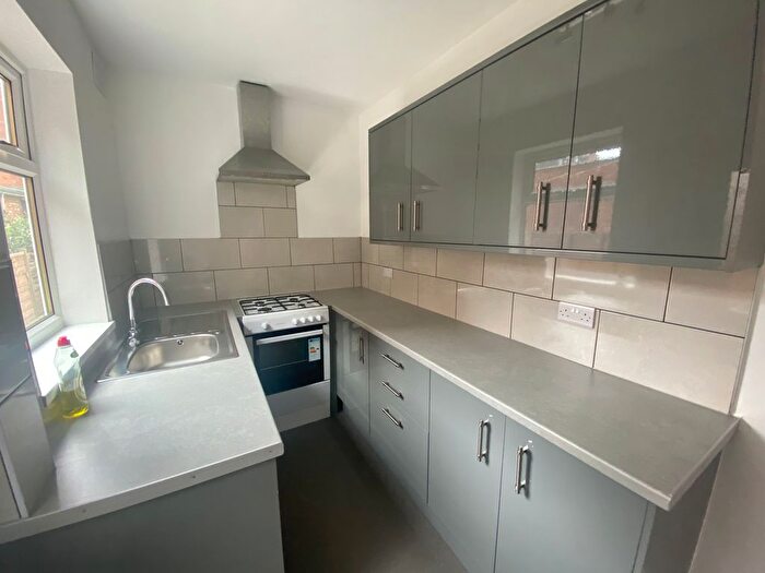 2 Bedroom Terraced House To Rent In Bassett Street, Leicester, LE3