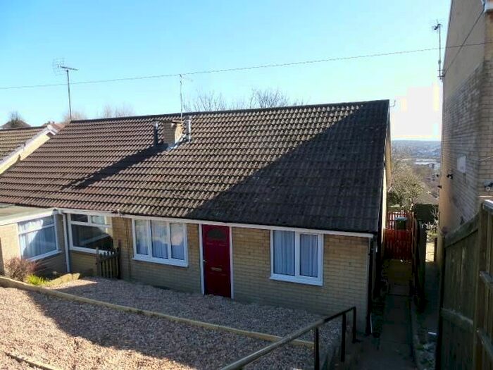 2 Bedroom Bungalow To Rent In The Motte, Rotherham S61