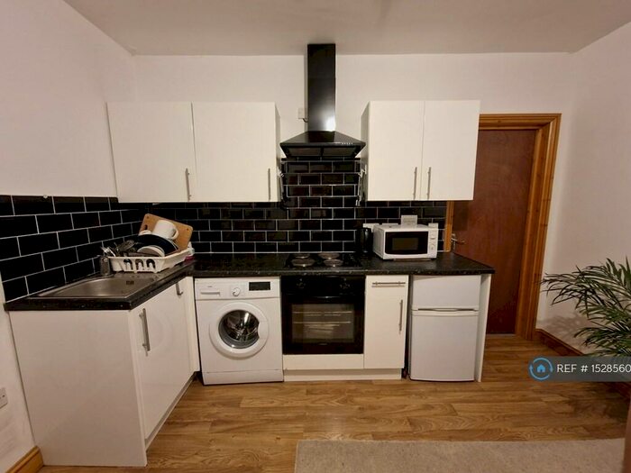 1 Bedroom Flat To Rent In Shirley, Southampton, SO15