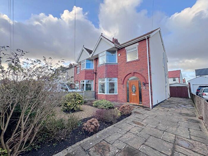 3 Bedroom Semi Detached House For Sale In Henley Avenue, Thornton-Cleveleys, FY5