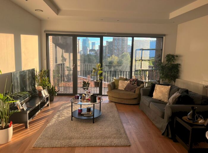 2 Bedroom Flat To Rent In Station Road, Harrow, Middlesex, HA1