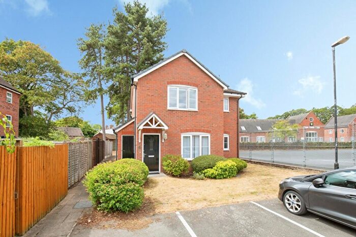 1 Bedroom Flat For Sale In Holly Tree House, The Laurels, Fazeley, B78
